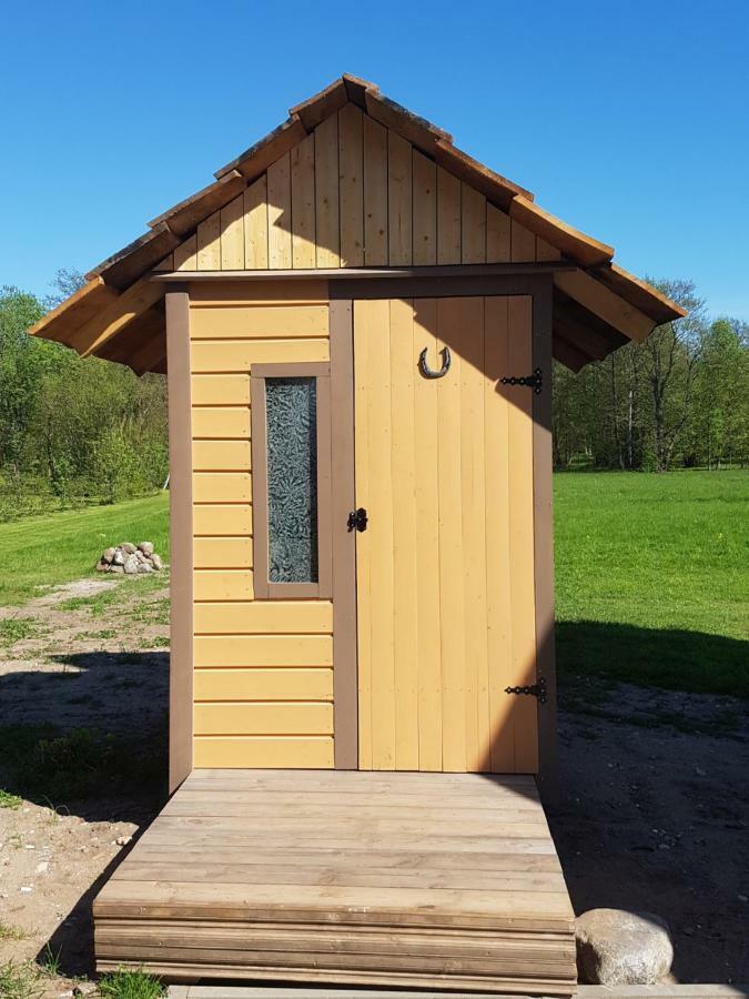 Apartamento Risti Kodumajutus Lemsi Exterior foto