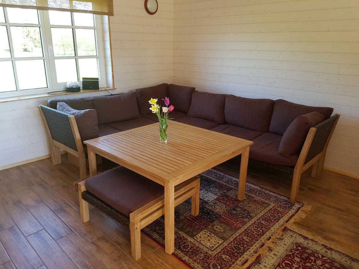 Apartamento Risti Kodumajutus Lemsi Exterior foto